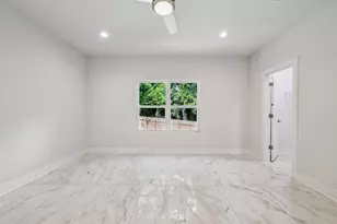 410 Anchors St, Niceville, FL 32578 - Photo 25