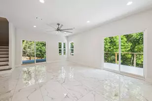 410 Anchors St, Niceville, FL 32578 - Photo 17