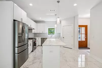 410 Anchors Street, Niceville, FL 32578 - Photo 3