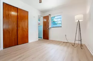 133 NW Robinwood Dr NW, Fort Walton Beach, FL 32548 - Photo 9