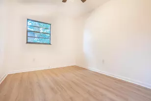 133 NW Robinwood Dr NW, Fort Walton Beach, FL 32548 - Photo 5