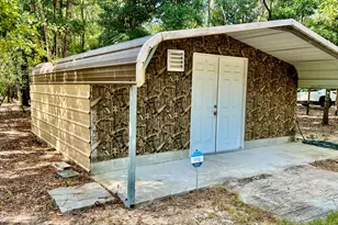 2852 Feral Ln, Caryville, FL 32427 - Photo 33