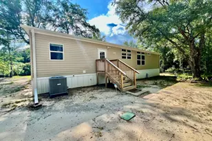 2852 Feral Ln, Caryville, FL 32427 - Photo 27