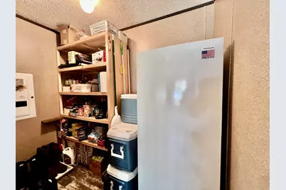 2852 Feral Lane, Caryville, FL 32427 - Photo 11