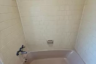 594 Florosa Ct, Mary Esther, FL 32569 - Photo 13