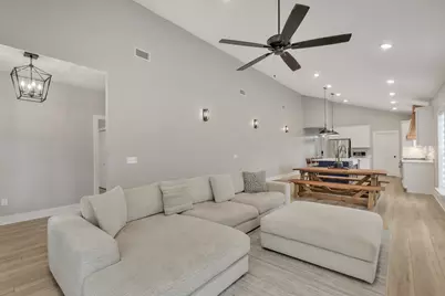 1006 W Lloyd Street W, Pensacola, FL 32501 - Photo 11