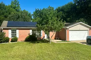 138 Louise Dr, Crestview, FL 32536 - Photo 1