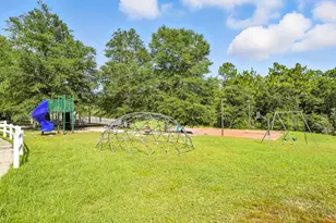 6301 Antigone Cir, Crestview, FL 32536 - Photo 81