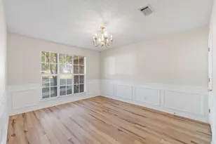 4591 Scarlet Dr, Crestview, FL 32539 - Photo 15