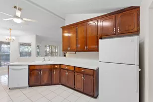 4591 Scarlet Dr, Crestview, FL 32539 - Photo 13