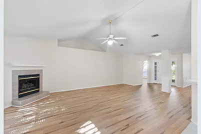 4591 Scarlet Drive, Crestview, FL 32539 - Photo 9