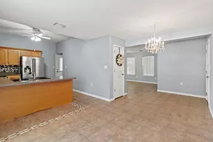 933 Scenic Oak Ln, Fort Walton Beach, FL 32547 - Photo 5