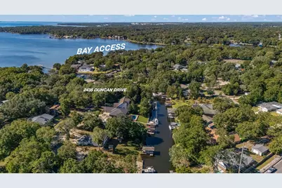2435 Duncan Drive, Niceville, FL 32578 - Photo 1