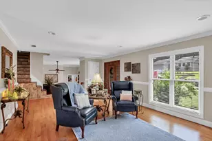 2435 Duncan Dr, Niceville, FL 32578 - Photo 15