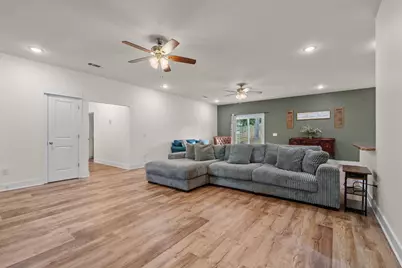 5268 Fl-83, Defuniak Springs, FL 32433 - Photo 9