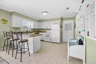 547 Dorado Ave, Fort Walton Beach, FL 32548 - Photo 11