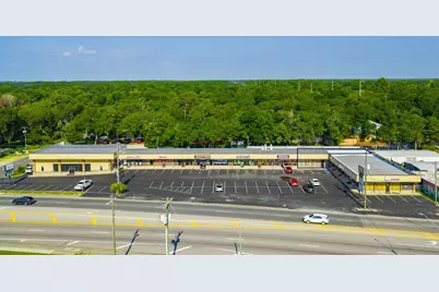 652 Beal Parkway, Fort Walton Beach, FL 32547 - Photo 1