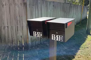 137 N John Sims Parkway N, Valparaiso, FL 32580 - Photo 3