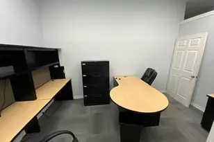 137 N John Sims Parkway N, Valparaiso, FL 32580 - Photo 11