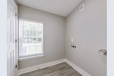 630 W Griffith Avenue W, Crestview, FL 32536 - Photo 33