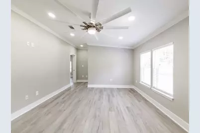 630 W Griffith Avenue W, Crestview, FL 32536 - Photo 5