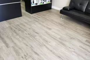 1 NW Holmes Blvd NW, Fort Walton Beach, FL 32548 - Photo 3