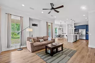 3032 Tiffany Ln, Navarre, FL 32566 - Photo 9