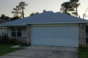 8 Howard St, Niceville, FL 32578 - Photo 9