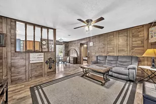 6359 Childrens Ln, Crestview, FL 32539 - Photo 13