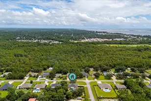 2025 Resort St, Navarre, FL 32566 - Photo 55