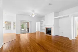 2025 Resort St, Navarre, FL 32566 - Photo 3