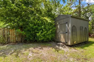 2025 Resort St, Navarre, FL 32566 - Photo 47