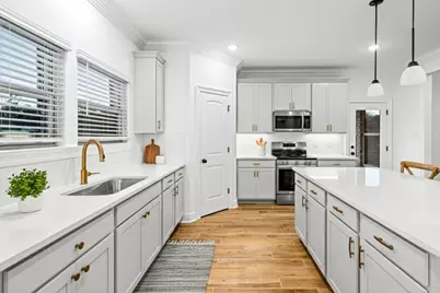 320 Constellation Avenue, Freeport, FL 32439 - Photo 5