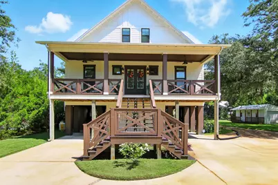 400 Pitts Bayshore Drive, Freeport, FL 32439 - Photo 3