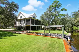 400 Pitts Bayshore Dr, Freeport, FL 32439 - Photo 47