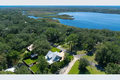 400 Pitts Bayshore Drive, Freeport, FL 32439 - Photo 59