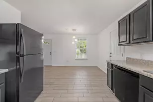 1989 Justice Cir, Gulf Breeze, FL 32563 - Photo 11