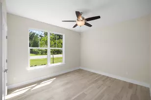 61 Spruce St, Freeport, FL 32439 - Photo 13