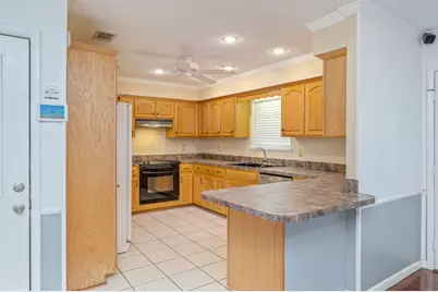 5770 Wildwood Road, Crestview, FL 32536 - Photo 11