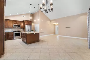 1836 Iris Ln, Navarre, FL 32566 - Photo 13