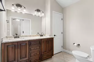 1836 Iris Ln, Navarre, FL 32566 - Photo 19