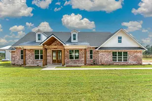 5800 Block Pineforest Dr, Crestview, FL 32539 - Photo 1