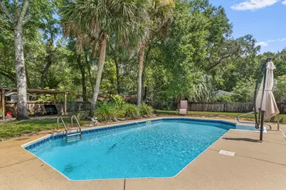 6910 Calle De Caballero, Navarre, FL 32566 - Photo 31