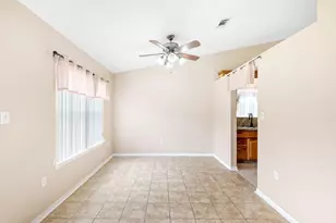 719 Majestic Prince Ct, Crestview, FL 32539 - Photo 17