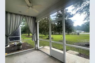 18 N Sand Palm Road, Freeport, FL 32439 - Photo 1