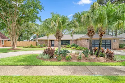 12 E Country Club Drive E, Destin, FL 32541 - Photo 3