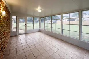 323 Olde Post Rd, Niceville, FL 32578 - Photo 15