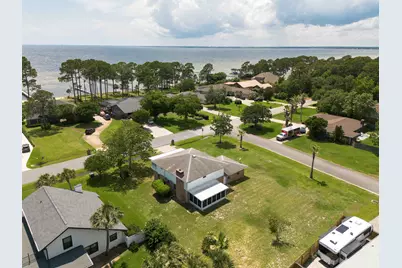 323 Olde Post Road, Niceville, FL 32578 - Photo 3