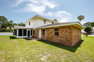 323 Olde Post Rd, Niceville, FL 32578 - Photo 17