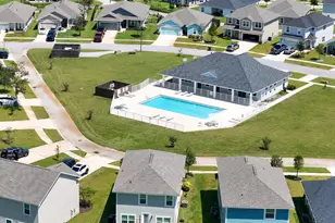 699 Riverwalk Cir, Freeport, FL 32439 - Photo 25